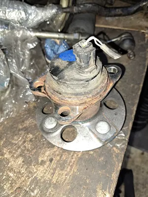 Toyota Axio 161/165 Rear Wheel Hub