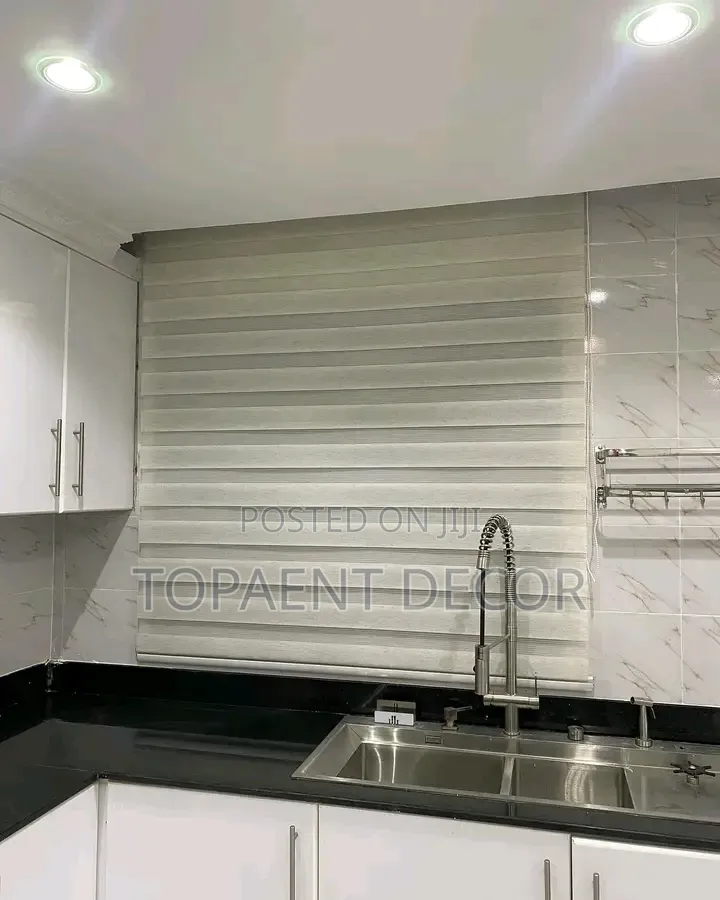 Smart Design, Elegant Comfort Horizontal Office Window Blinds