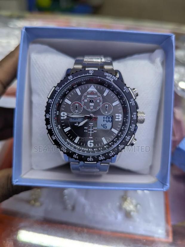  Premium Men’s Chronograph Watch 