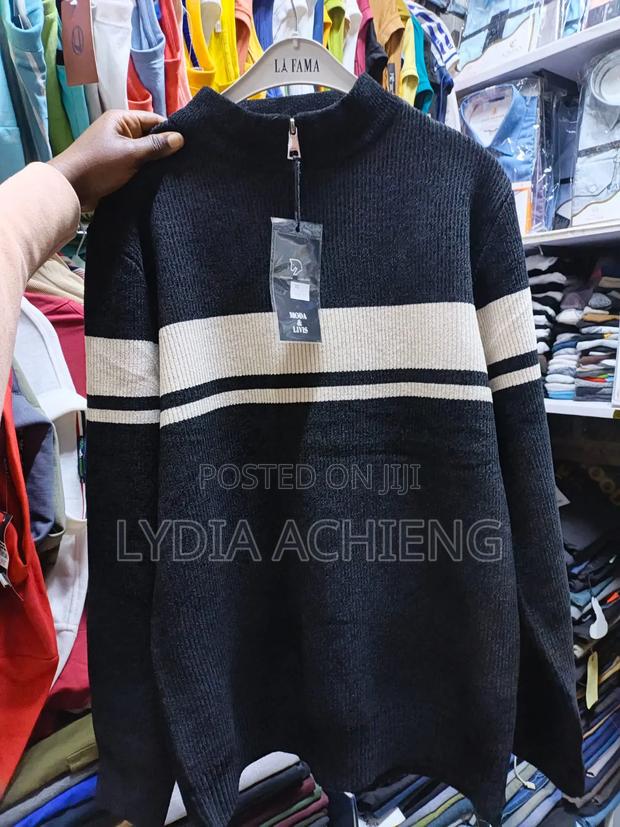 Heavy Sweater - thumbnail 3