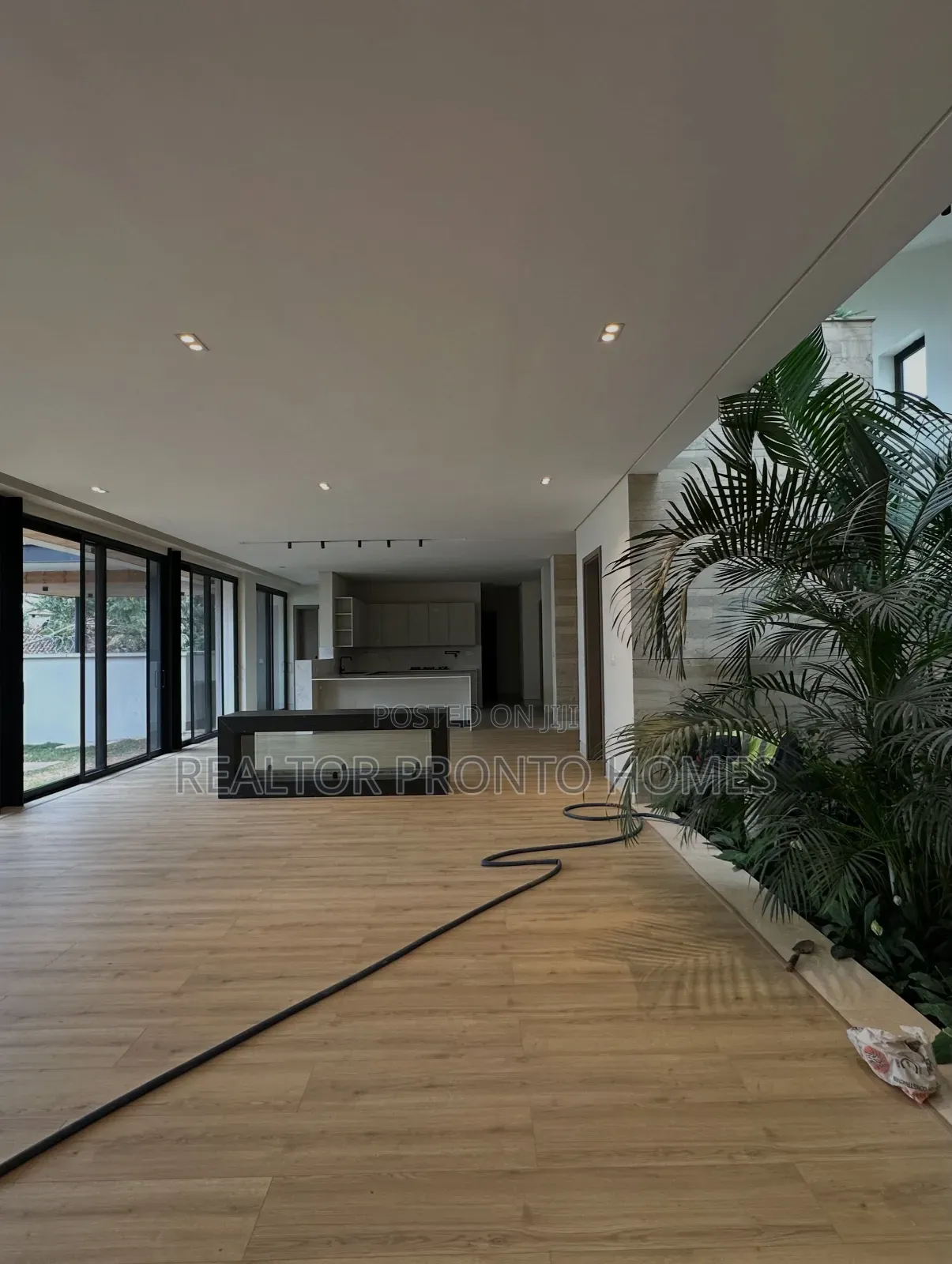 5bdrm Villa in Westlands, Kyuna Estate for sale