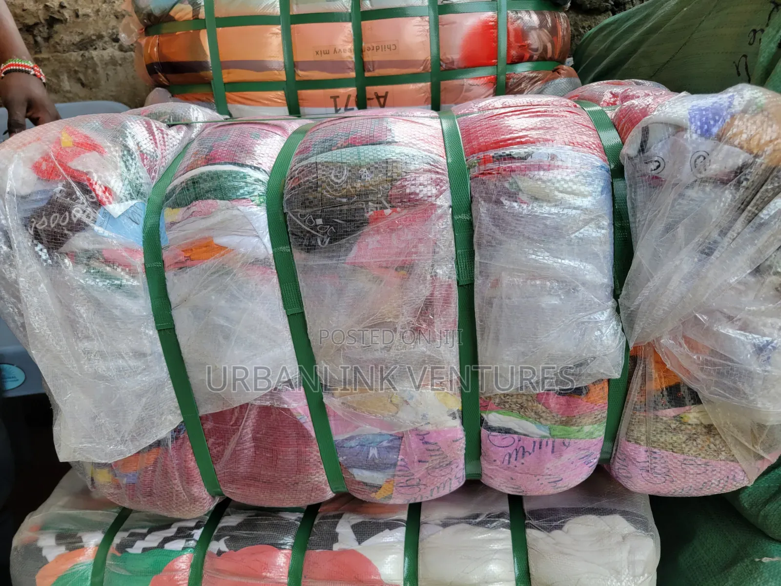 Handkerchief Bale