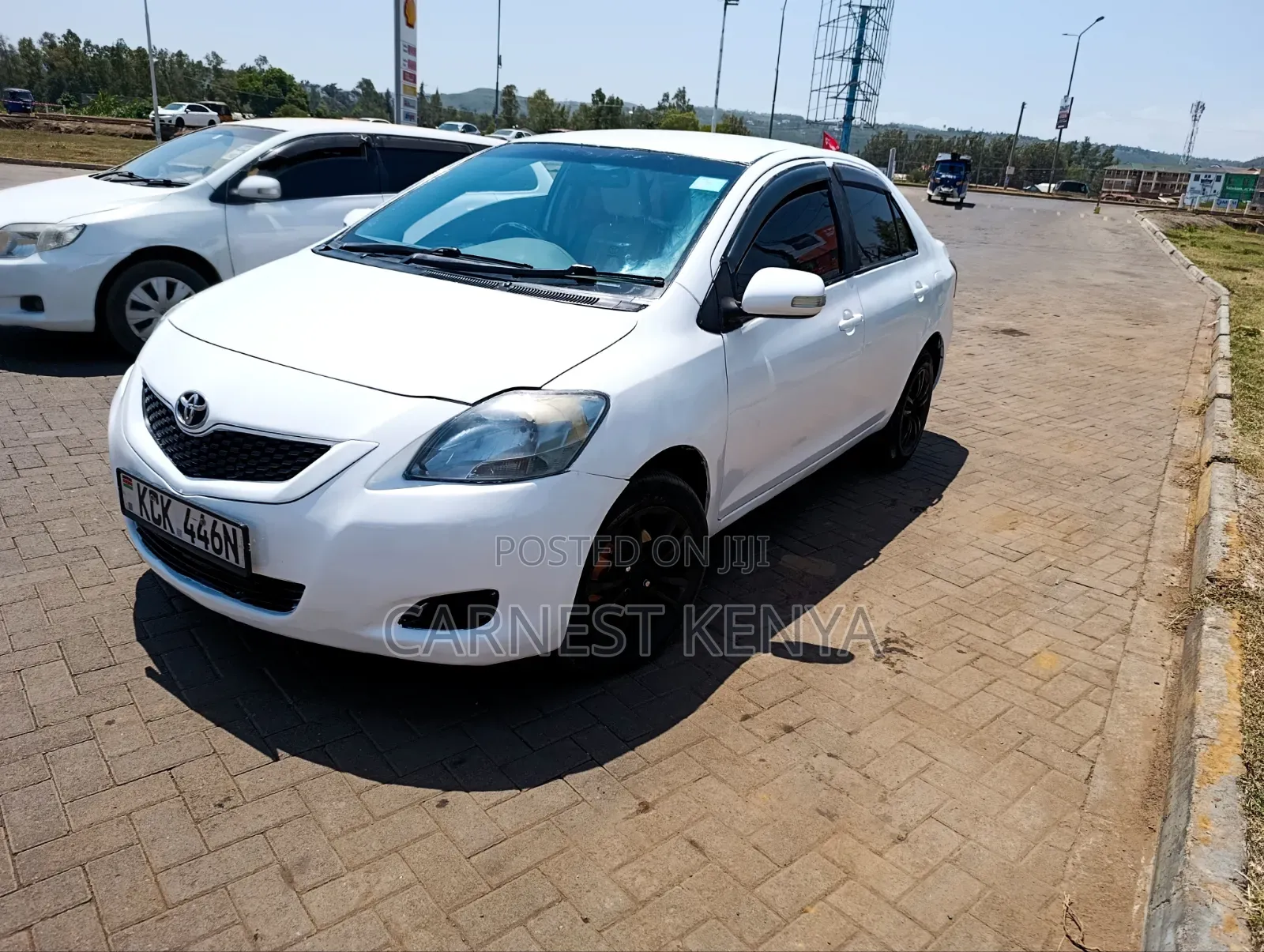 Toyota Belta 2009 White