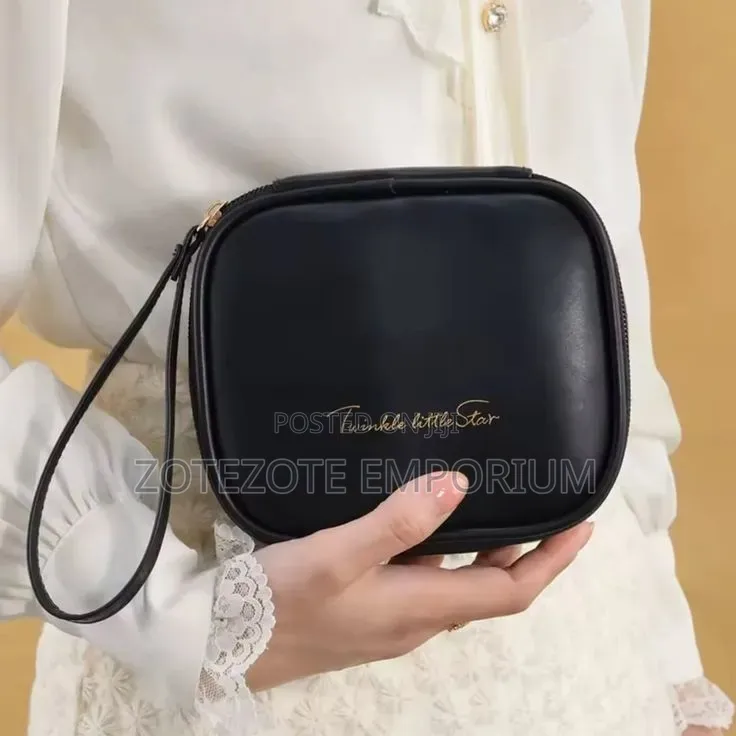 Waterproof Leather Pad Pouch