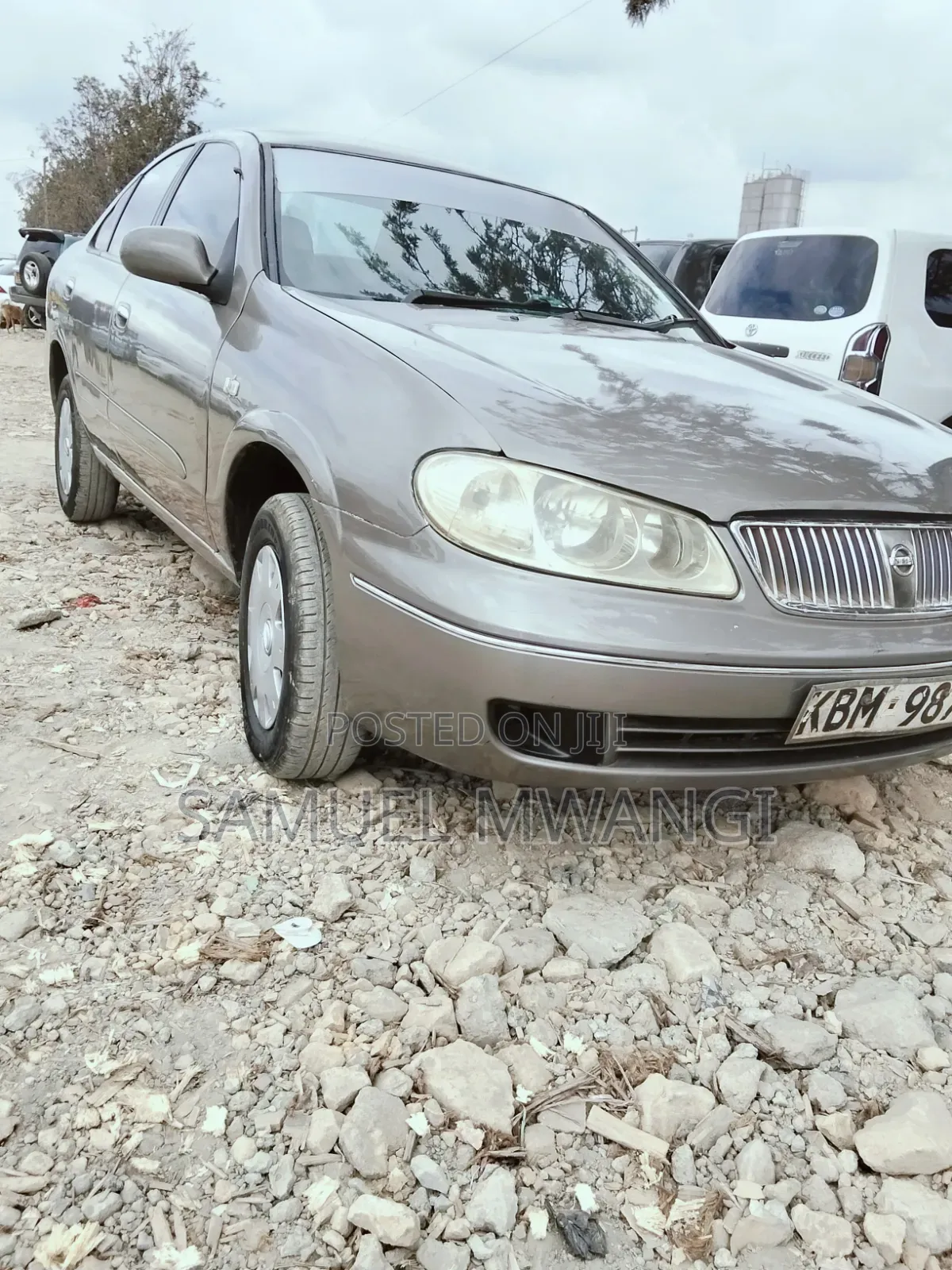 Nissan Bluebird 2004