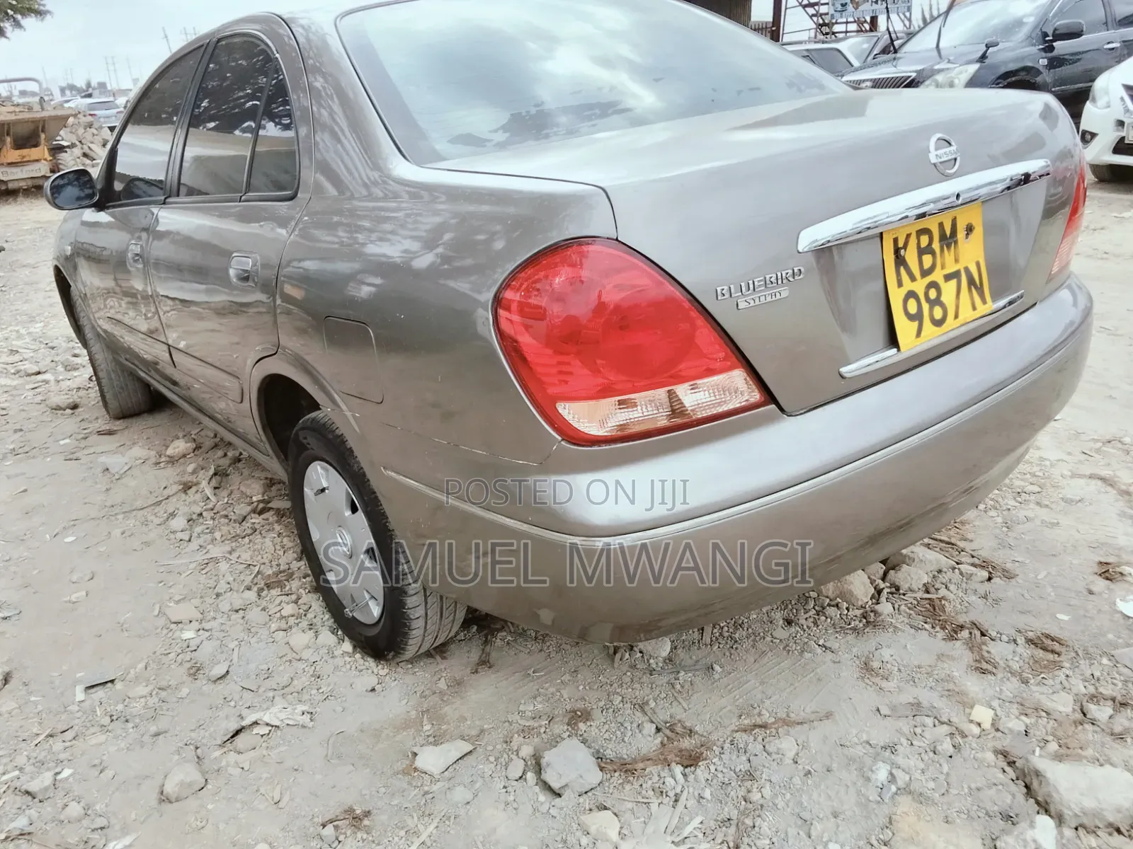 Nissan Bluebird 2004