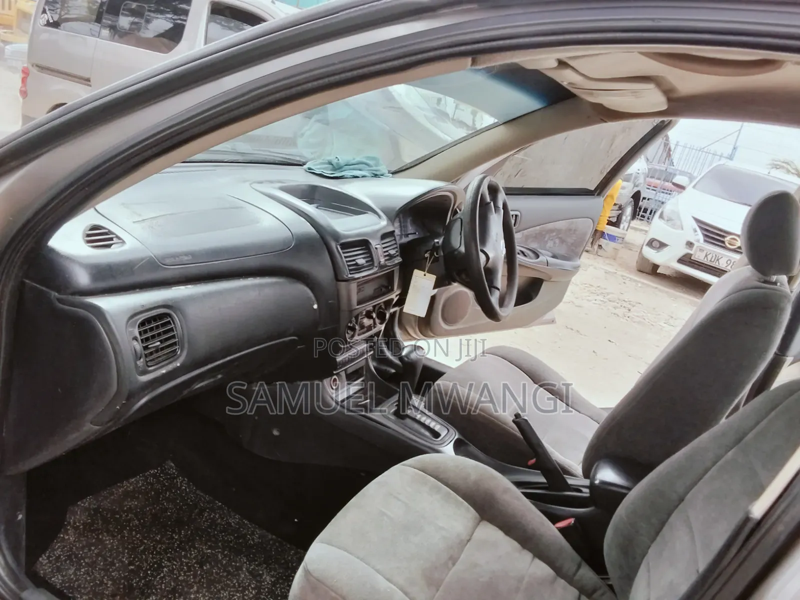 Nissan Bluebird 2004