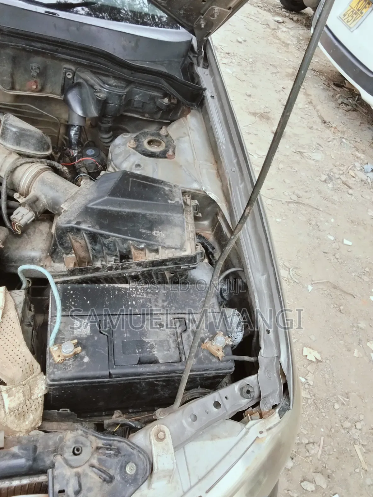 Nissan Bluebird 2004