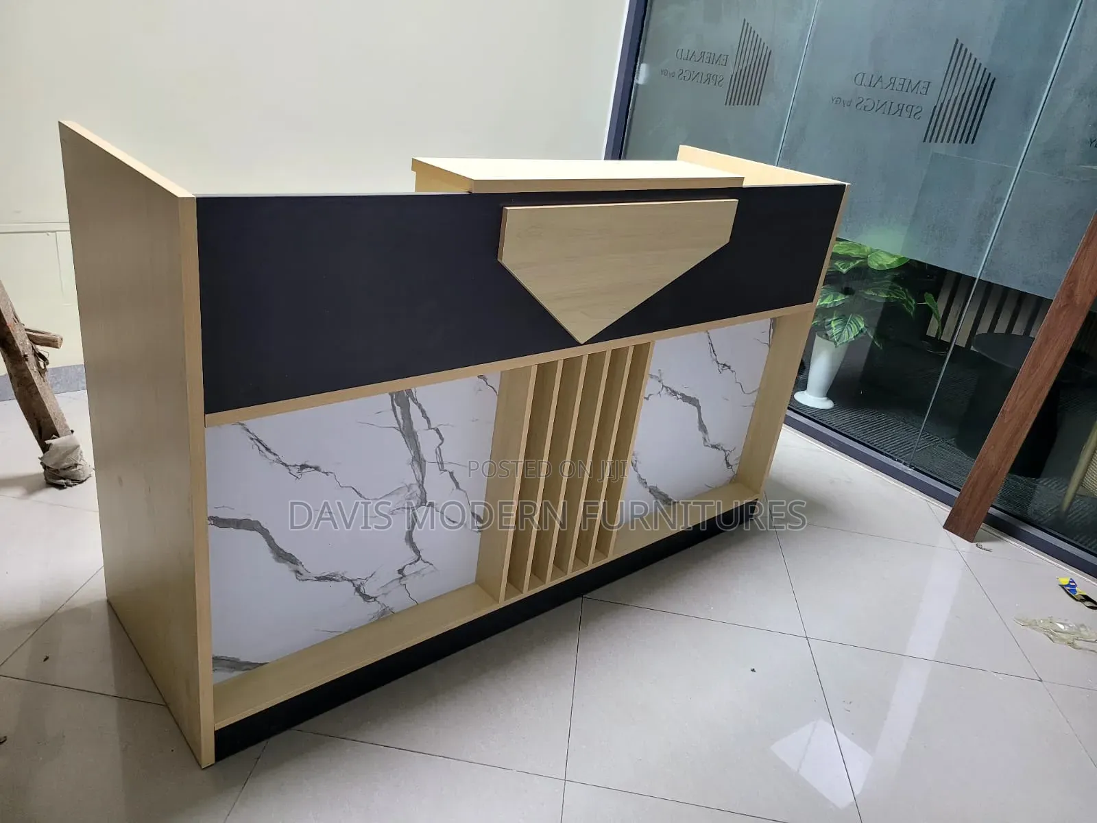 Modern Reception Counter Desk