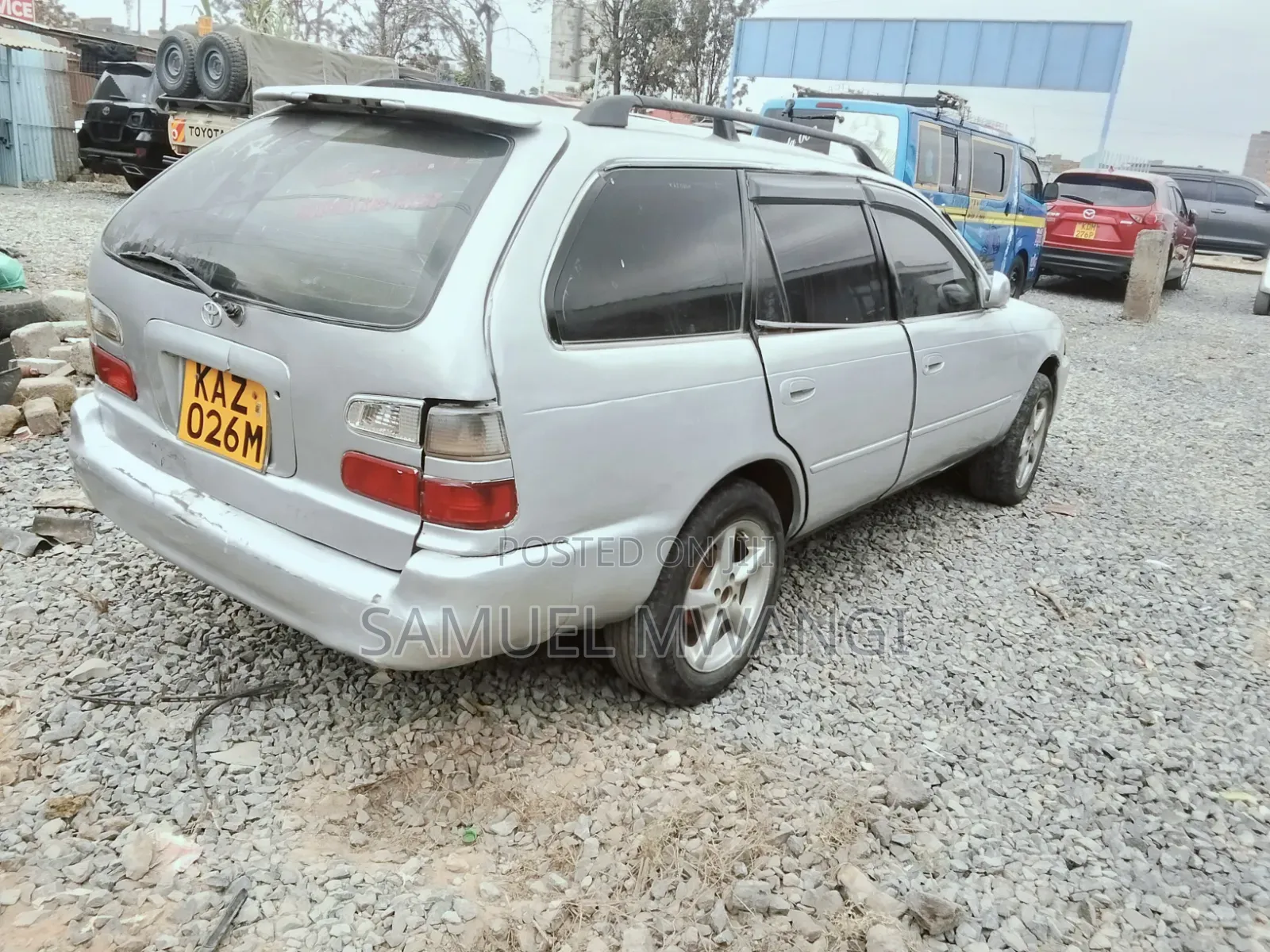 Toyota Corolla 2000 Silver