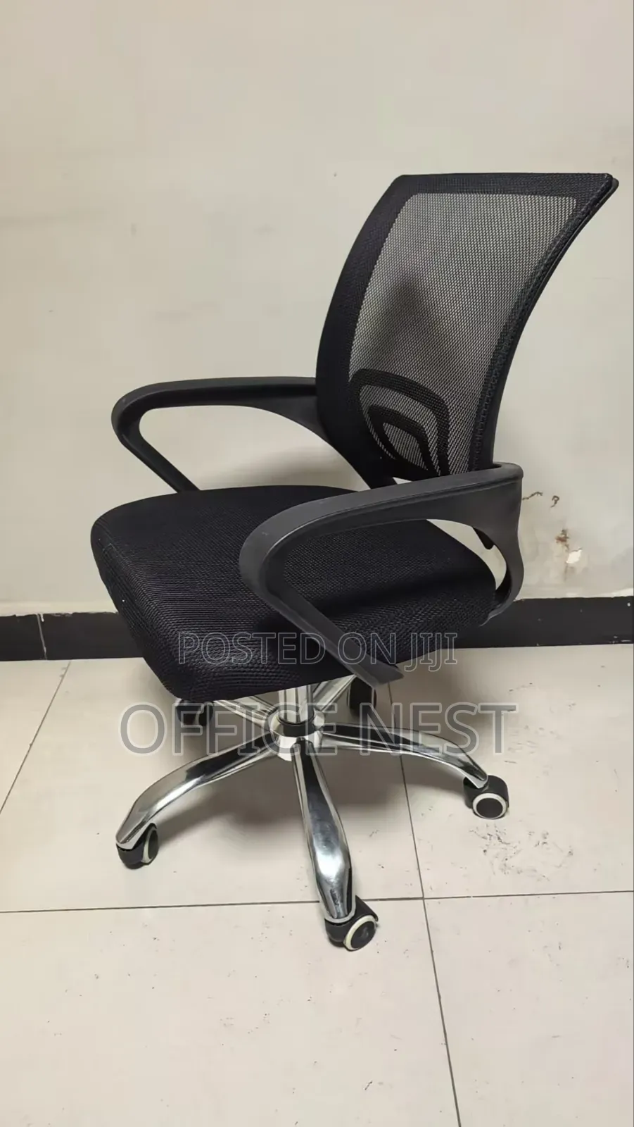 Black Mesh Office Chair With Chrome Base