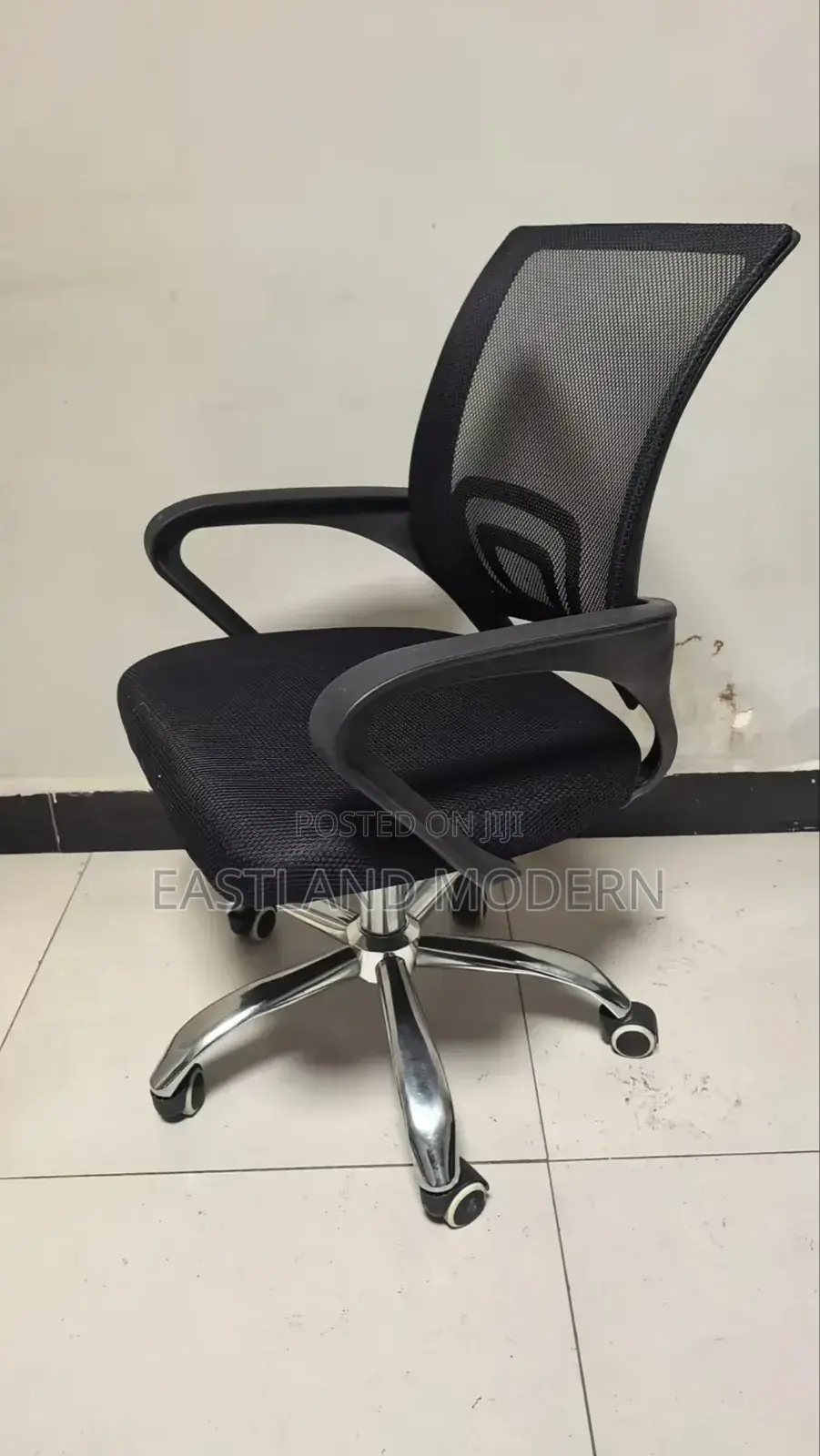 Black Mesh Office Chair With Chrome Base