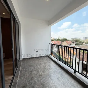 2bdrm Apartment in Westlands, Raphta Road Area for rent