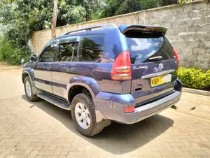 Toyota Land Cruiser Prado 3.4 5dr 2004 Blue