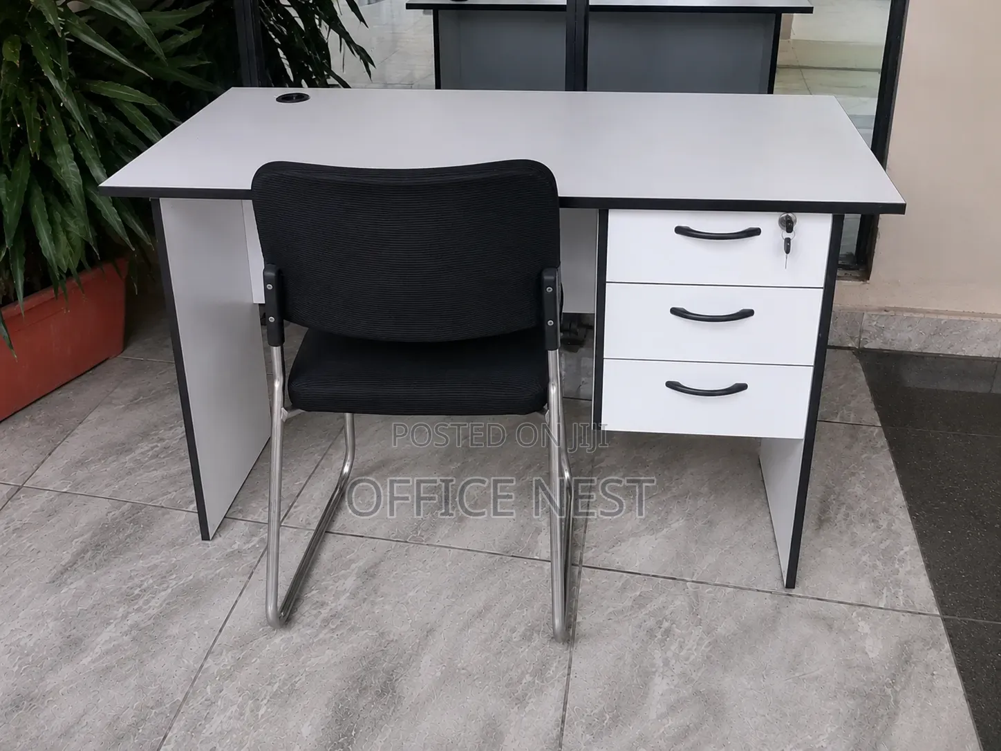 White Office Desk With 3 Drawers Visitor Chair