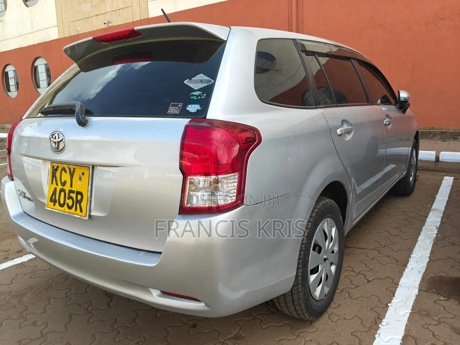 Toyota Corolla Fielder 2013 Silver