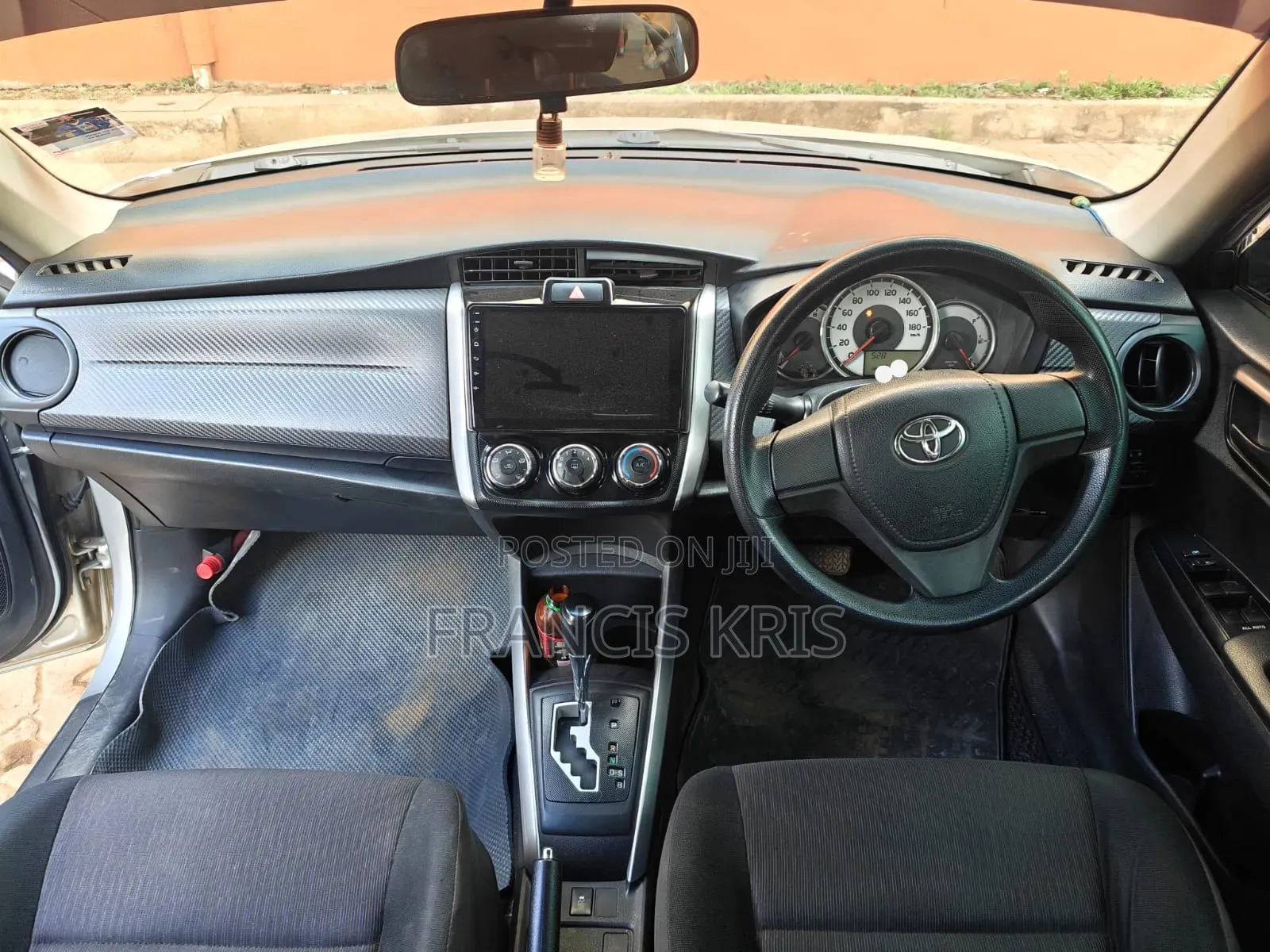 Toyota Corolla Fielder 2013 Silver