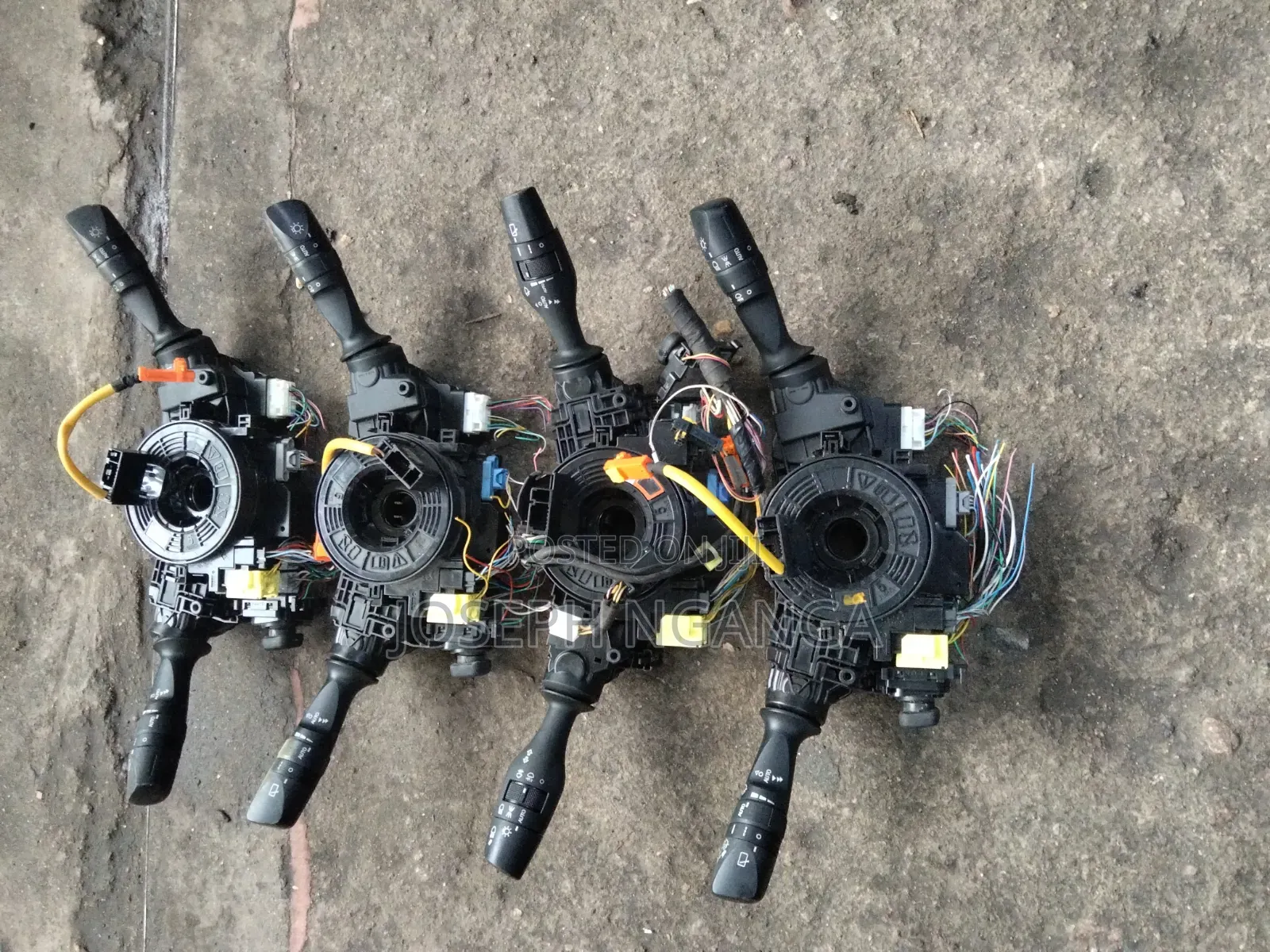 Lexus/Harrier/Prado Spiral Cable With Switch.