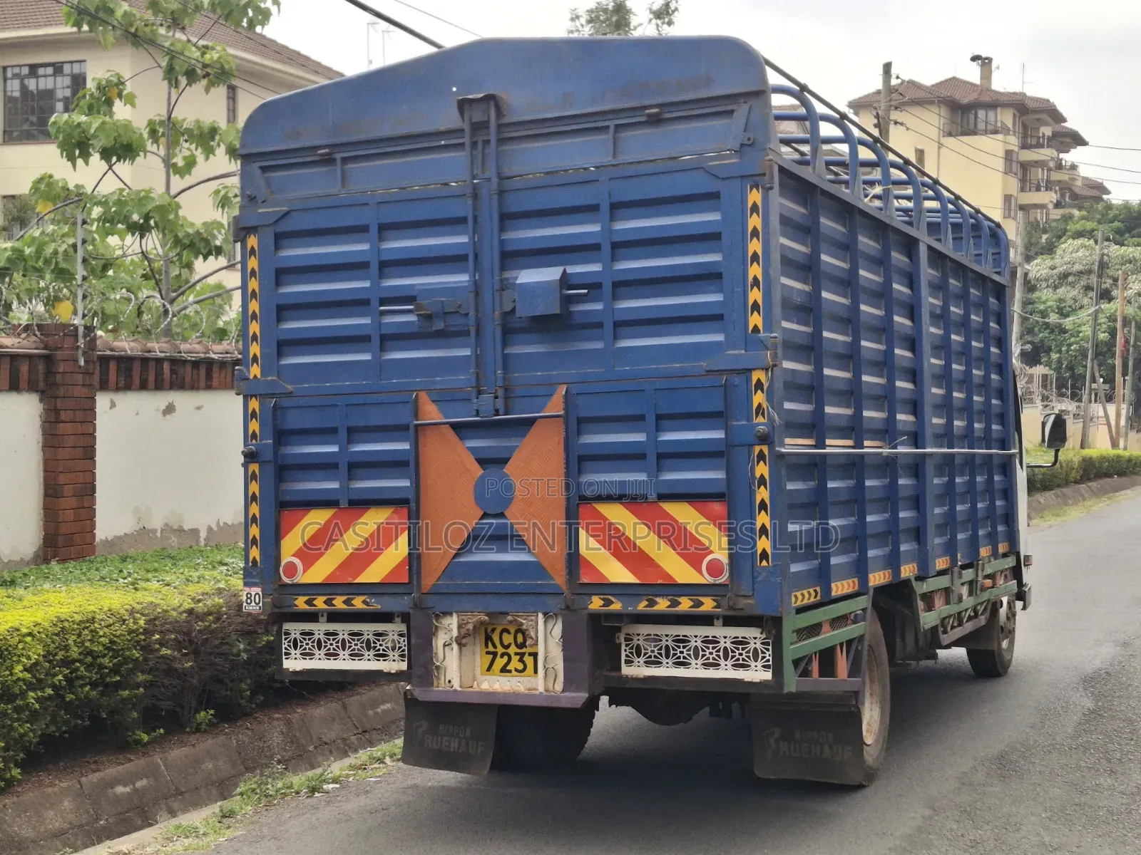 Isuzu Elf 2014 White