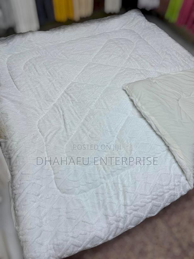 Heavy Sherpa Woolen Duvet Set 6x7 - thumbnail 4
