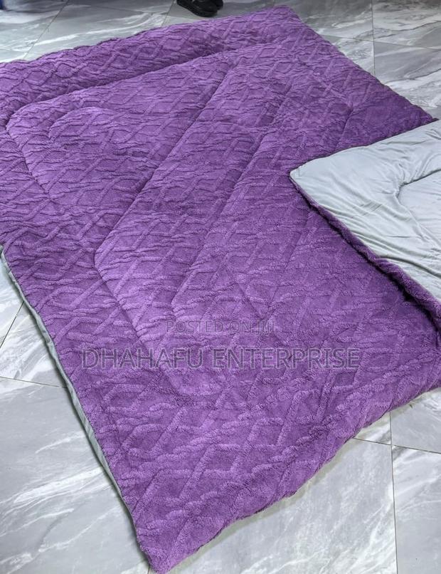 Heavy Sherpa Woolen Duvet Set 6x7 - thumbnail 3