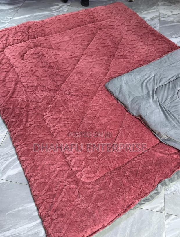 Heavy Sherpa Woolen Duvet Set 6x7 - thumbnail 9