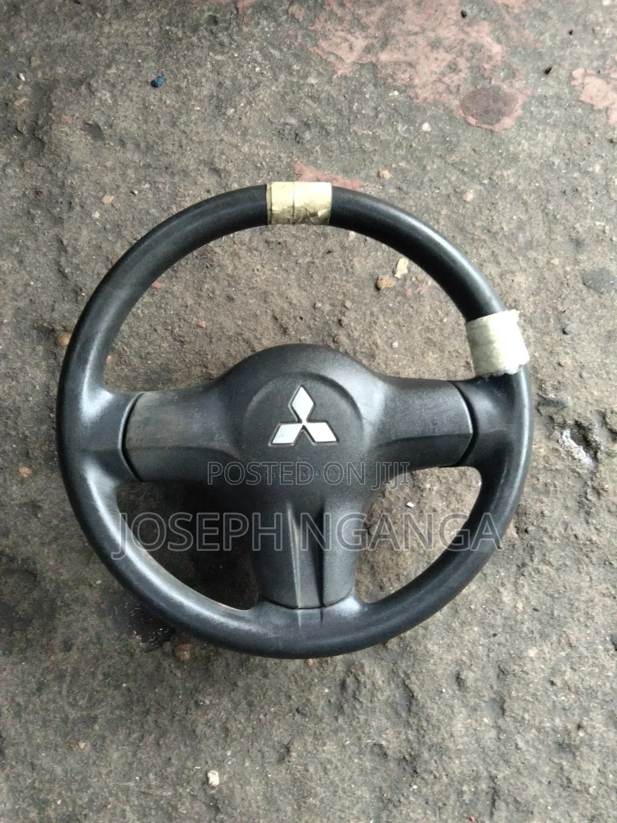 Mitsubishi Colt 2008 Model Steering Wheel