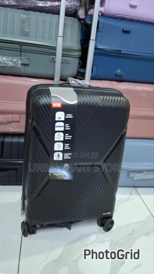 55cm Medium Unbreakable Rubber Suitcase