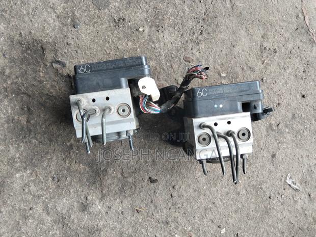 Hillux Vigo Abs Pump (6c)