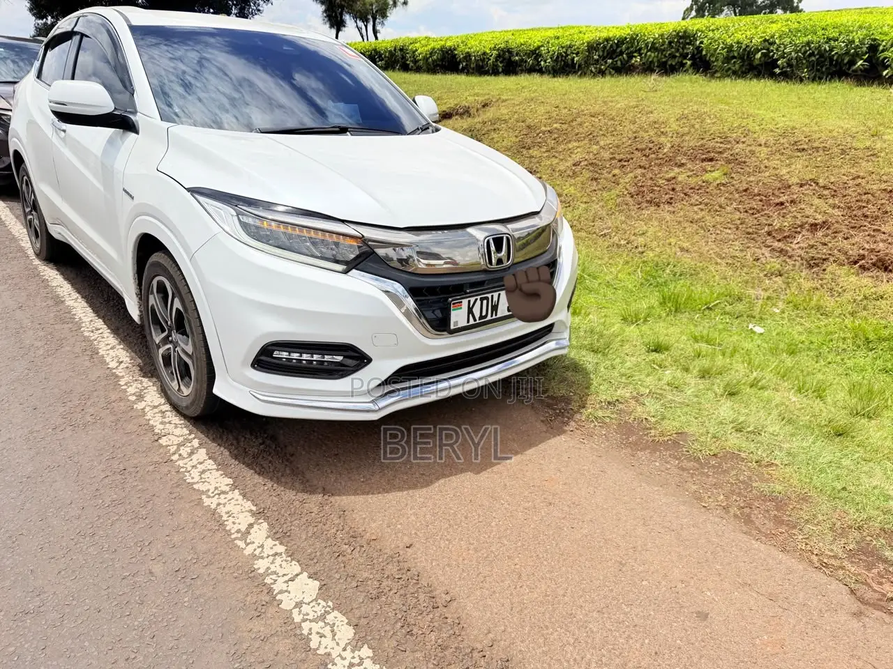 Honda Vezel 1.5 Hybrid 4WD 2018 Pearl