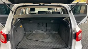 Volkswagen Tiguan 2010 White