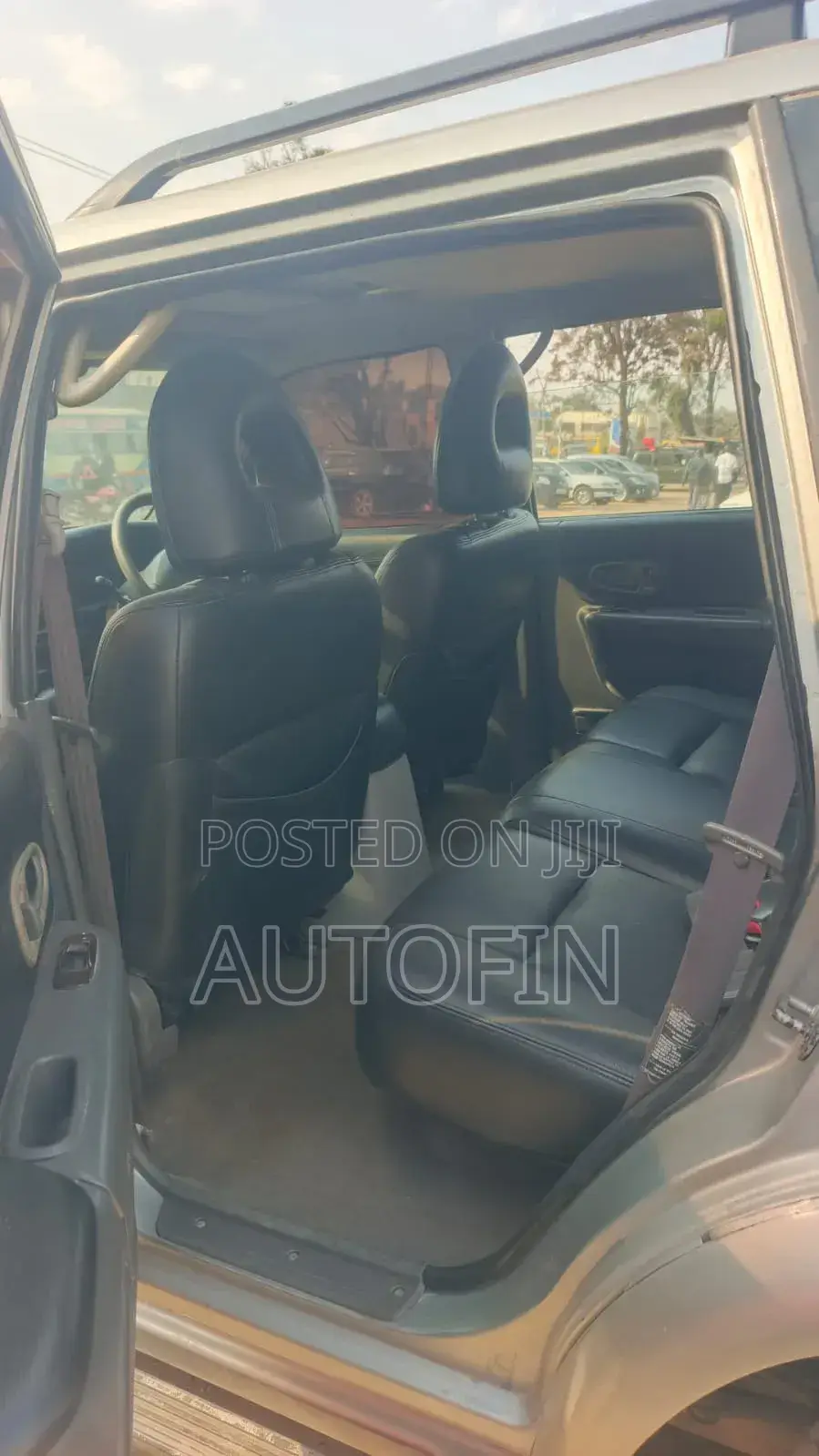 Mitsubishi Shogun 2001 Beige