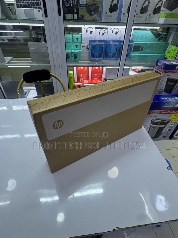 New Laptop HP 14S 8GB Intel Core Ultra 5 SSD 512GB - thumbnail 2