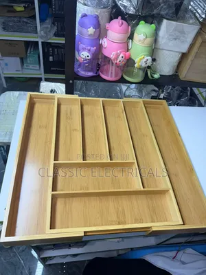 *Multifunctional Bamboo Expandable Wooden Cutlery Drawer Organizer