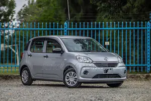 Toyota Passo 1.0 FWD 2019 Silver