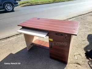 Computer Desk With Keyboard Tray