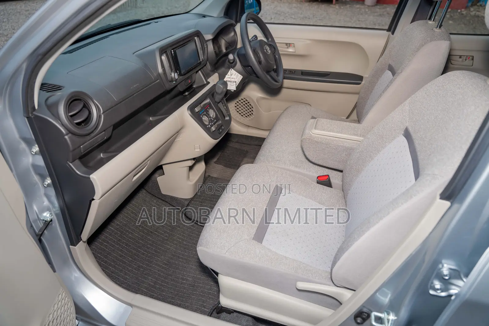 Toyota Passo 1.0 FWD 2019 Silver