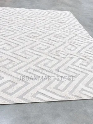 7x10 American Carpet Strong and Long Lasting