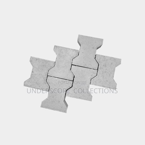 80mm I Shaped Cabros Per SQM