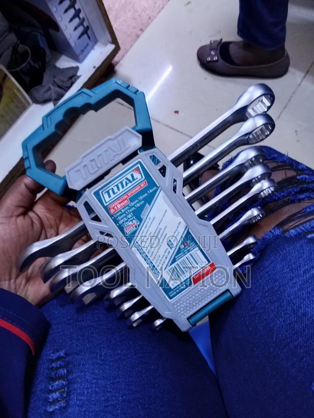 Combination Spanner Set - main view
