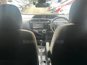 Toyota Aqua 2019 Blue