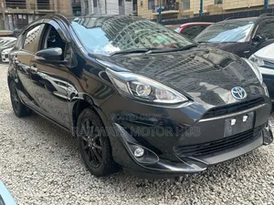 Toyota Aqua 2019 Blue