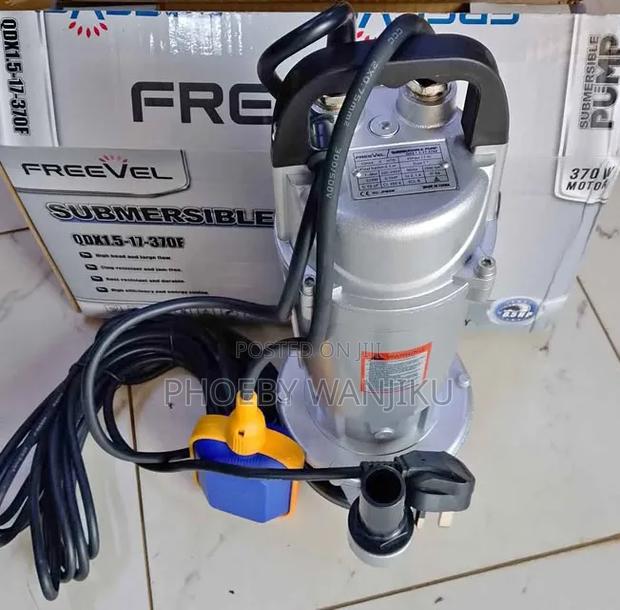 Complete FreeVel Submersible Water Pump 0.5HP