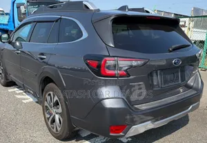 Subaru Outback 2022 Gray