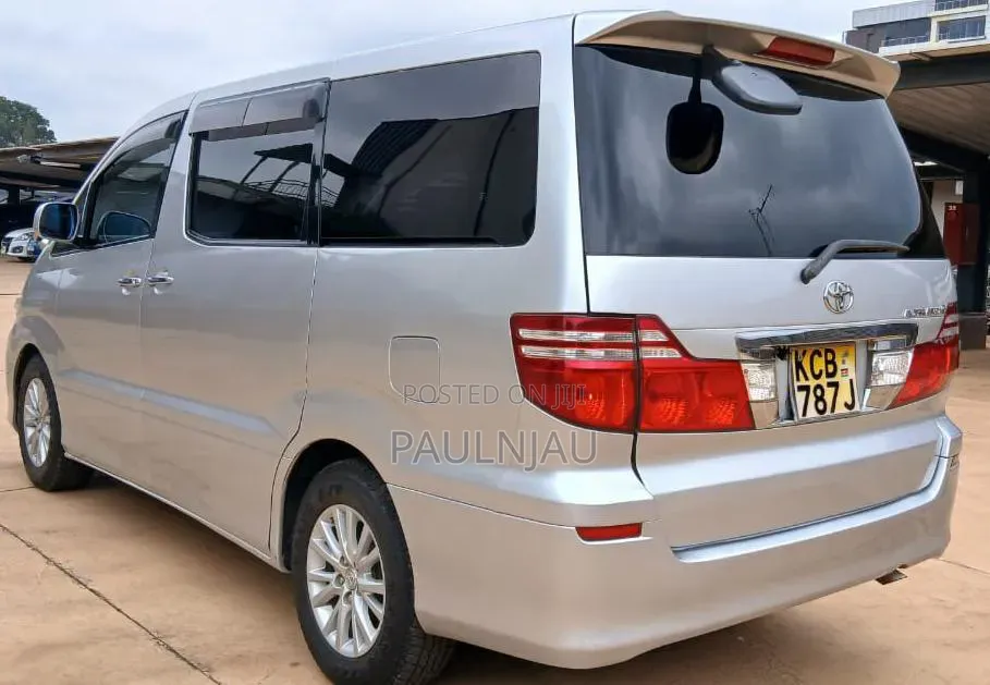 Toyota Alphard 2007