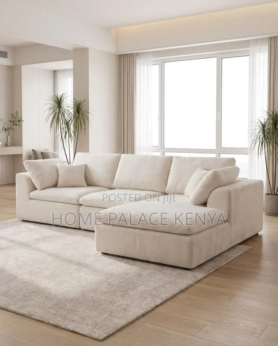 Sofa; Modern Three Seater Sofa for Living Room and Lounge Décor