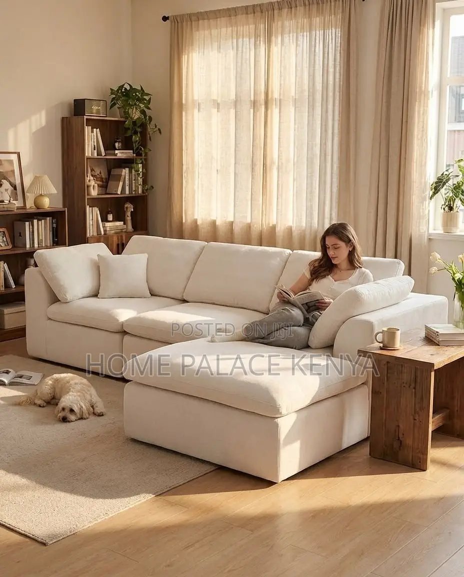 Sofa; Modern Three Seater Sofa for Living Room and Lounge Décor