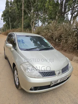 Nissan Tiida 2025 Gold