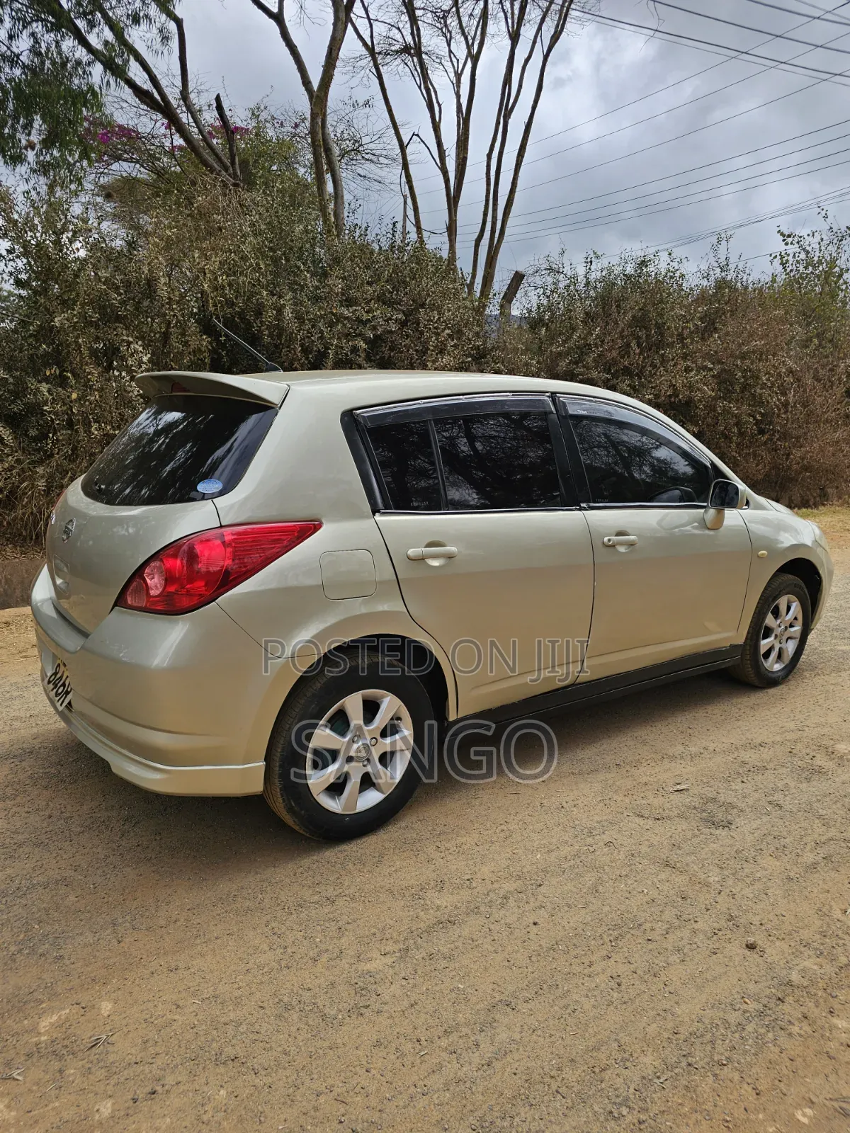 Nissan Tiida 2025 Gold