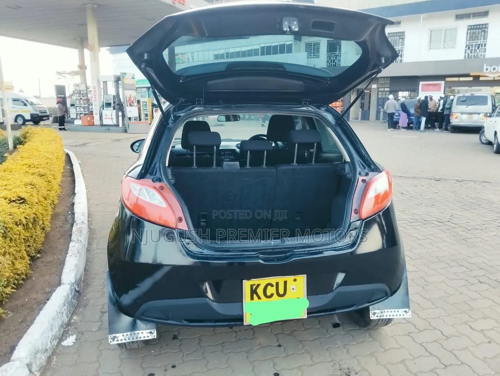 Mazda Demio 2011 Black
